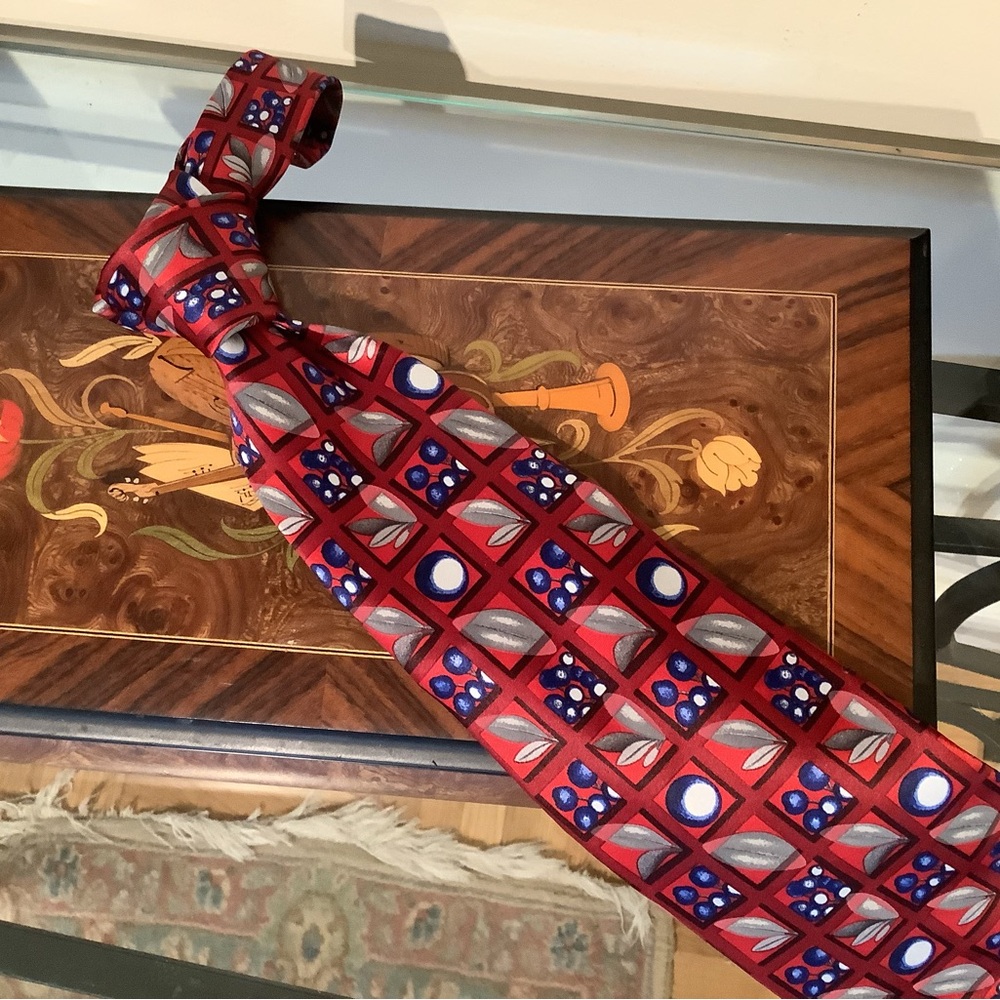 Ermenegildo Zegna Italian Silk Red and Blue Floral and Berry Geometric Pattern - Picture 2 of 5